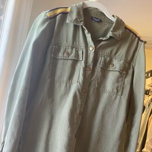 Army Green Splendid button up